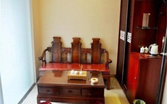 Zhangzhou Nanjing Jinyayu Business Inn