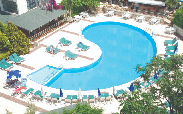 Marbel Hotel by Palm Wings