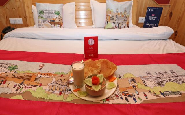 OYO 1837 Hotel Golden Meadows