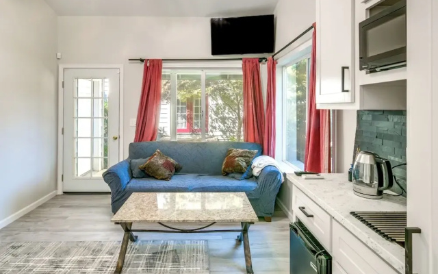 Chico Studio Near Cal State & Downtown