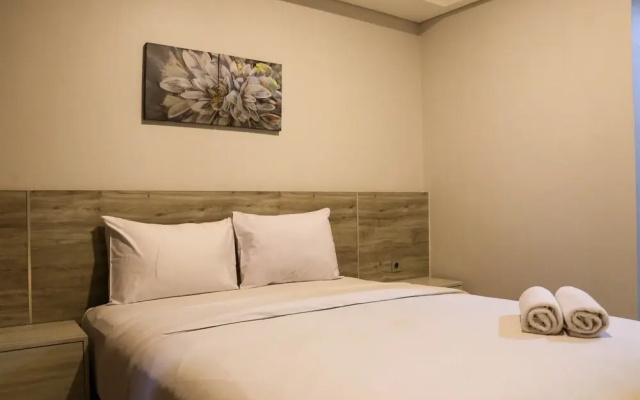 Nice And Stylist Studio At Gold Coast Apartment
