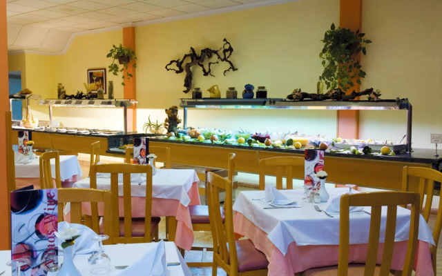 BelleVue Aquarius Aparthotel