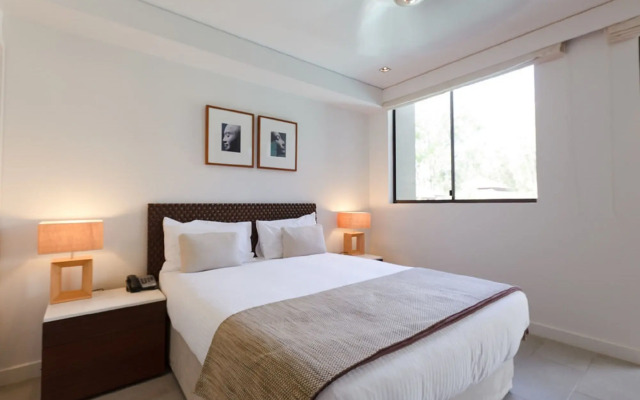 Luxury Apartment at Sea Temple Palm Cove 2 Bed 2 Bath