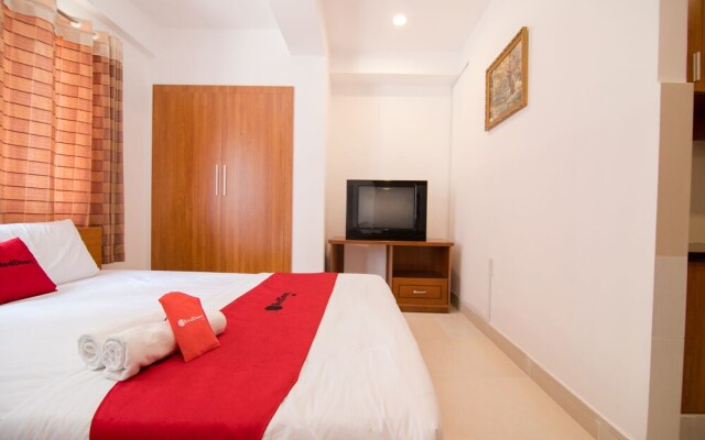 Hoang Long Son Hotel by RedDoorz