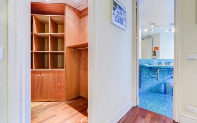 Saint Peter Station Apartments