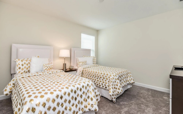 sanbagger drive Villa 1586 Champions Gate