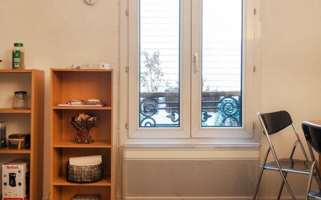 Studios Paris Bed & Breakfast - Le jardin de Montmartre