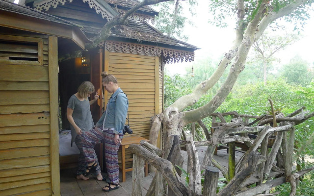 Pai Treehouse Resort