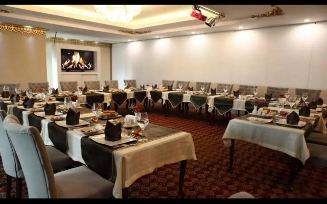 Revag Palace Hotel