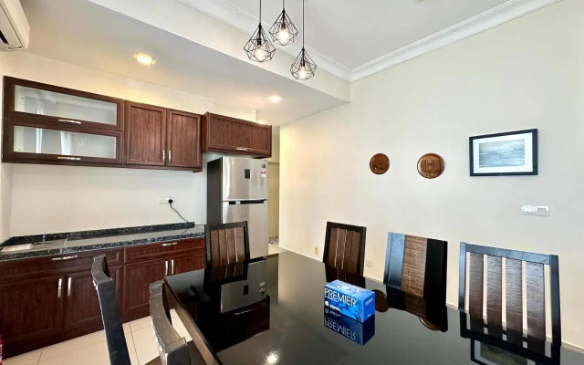 BNB Casa Grande at Rawang - spacious, 15 pax and WiFi