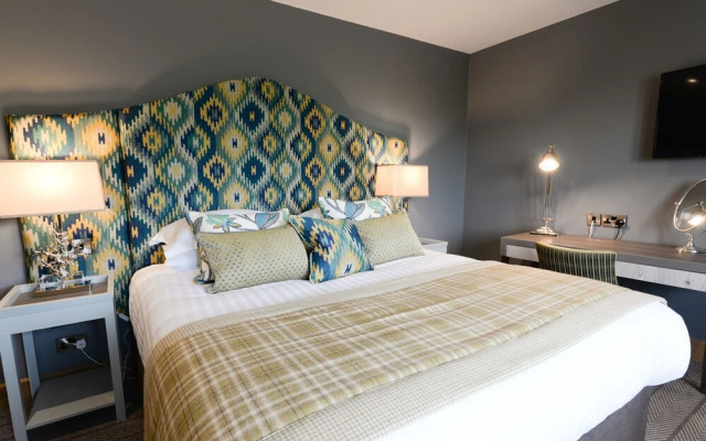 The Fence Gate Lodge