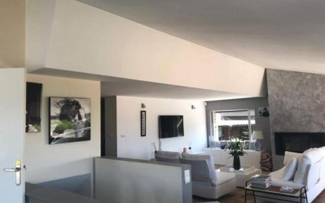 Villa Des Cinq Palmiers