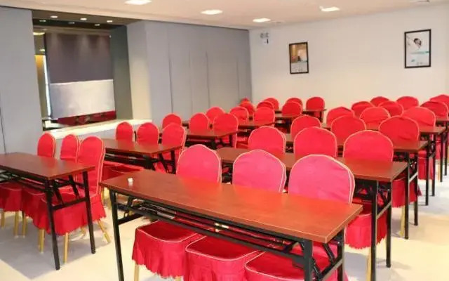 Jinjiang Inn Kelamayi Administrative Center