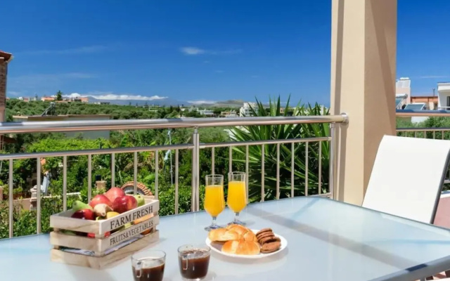 Stunning Comfortable Family House in Chania