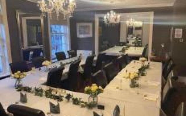 Y Castell Hotel