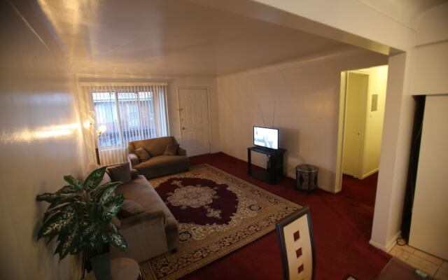The Dearborn Suites