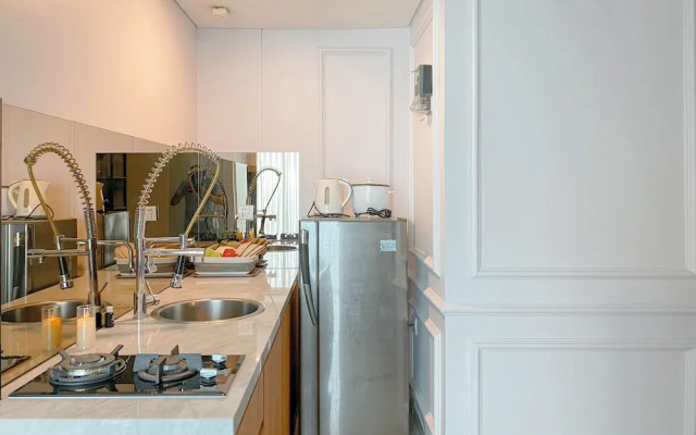 Homey and Restful Studio Grand Kamala Lagoon Apartment