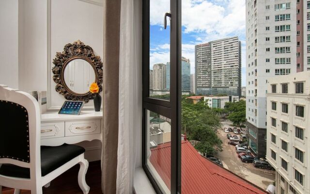 Mia Hotel
