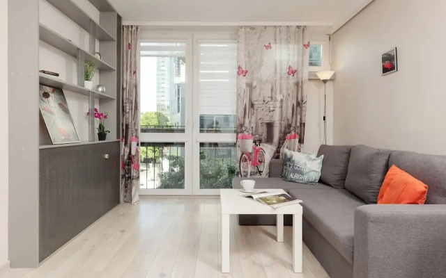 City Center Apartment by Renters
