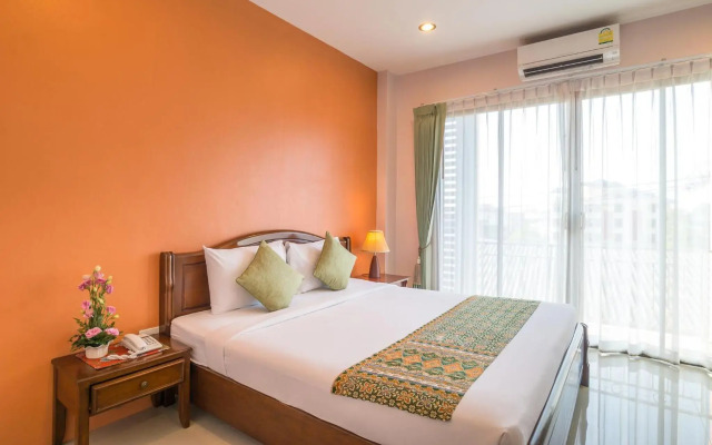 Sripet Hotel