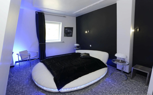 Art Hôtel Rochecorbon
