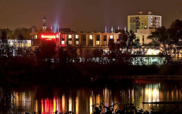 Mercure Nevers Pont de Loire