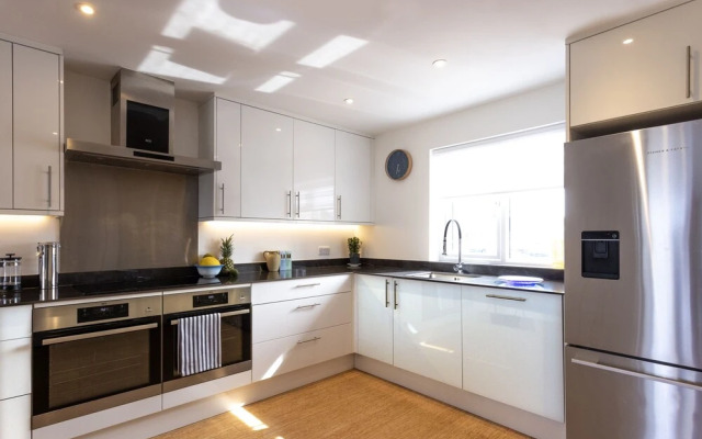 Bright House - Bracklesham Bay