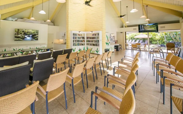 Cliffs 5205 1 Bedroom Condo by RedAwning