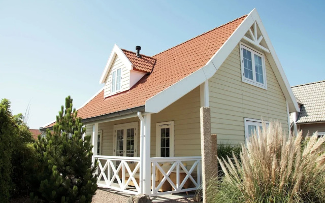 Detached Villa With a Terrace Near the Beach