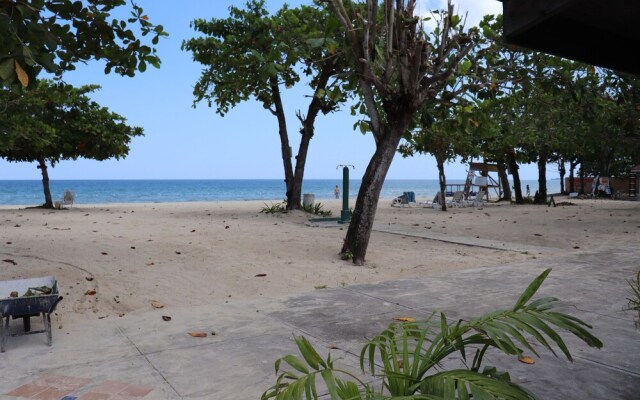 Negril Beach Club Condos