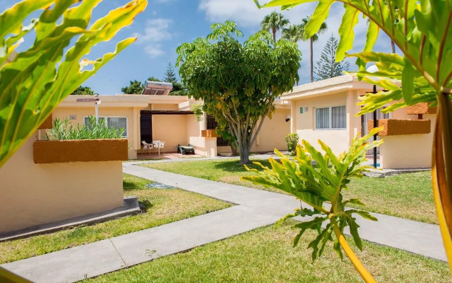 Bungalows Los Tucanes 