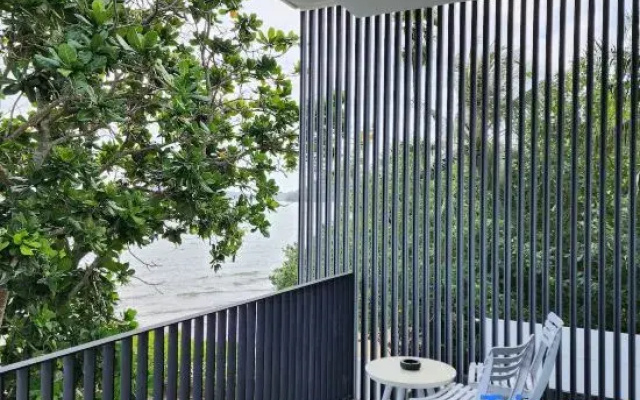 Luxury Beachfront 4 Br AMANA Villa at Ta-Ke Residence A