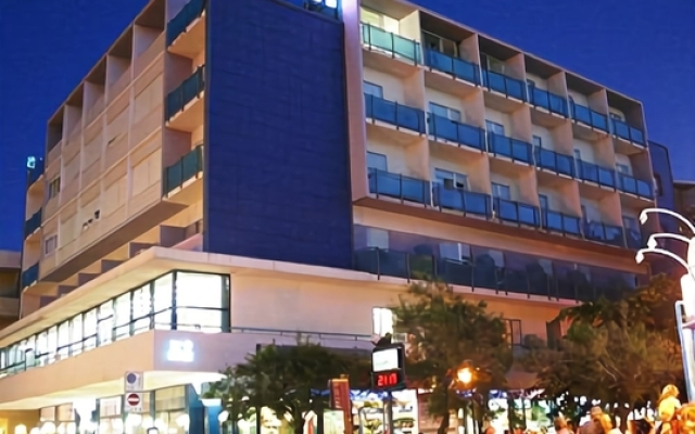 Hotel K2