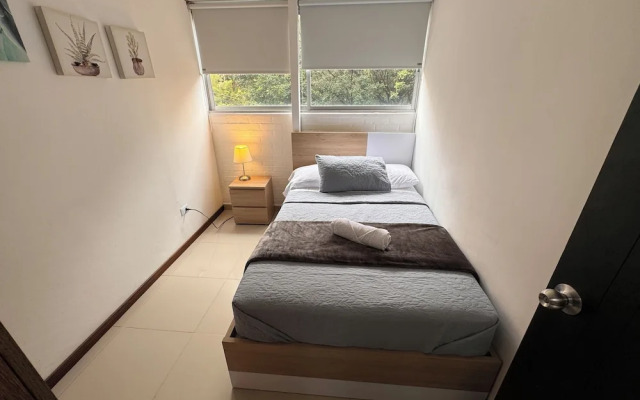 Exclusivo Apartamento en el Poblado by Hoost 705
