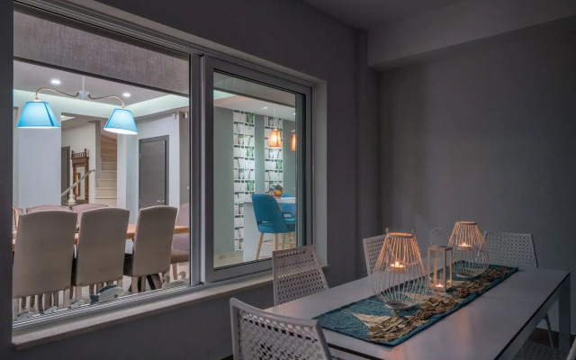 Rivazzurra Luxury BeachFront Villa