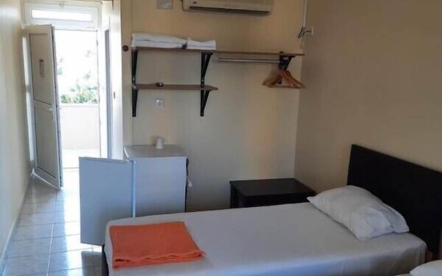 Yunus Hotel & Bungalow