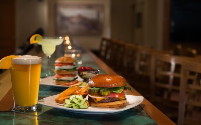 DoubleTree Suites by Hilton Phoenix