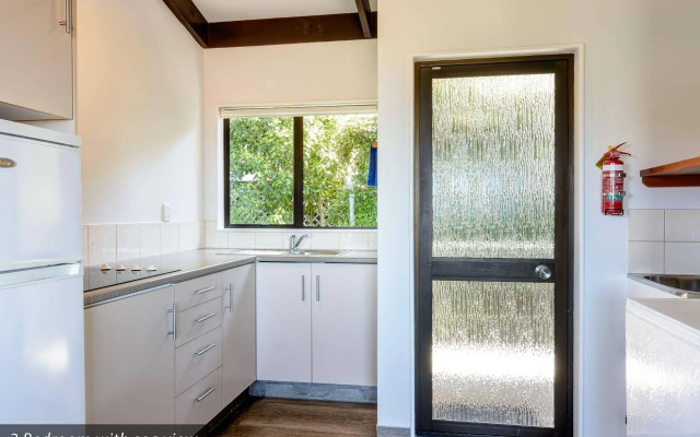 Kaiteri Motels and Apartments