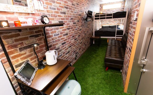 Tokyo Jailhouse