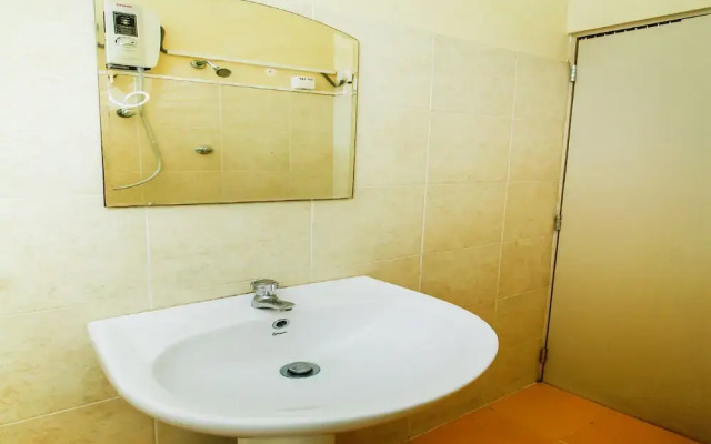 OYO 309 Green View Hotel