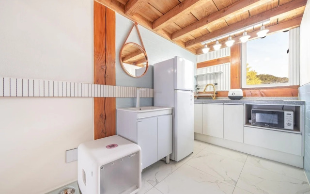 Seonjaedo Gaekkul House pet Pension