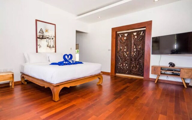 3 Bedroom Pure Luxury Lipa Noi