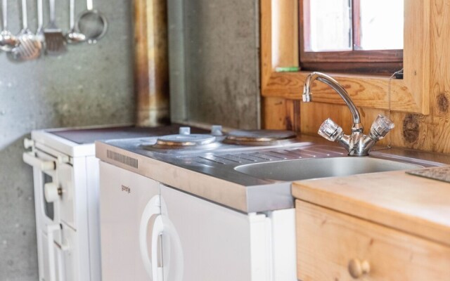 Lovely Chalet in Matrei in Osttirol With Mountain View
