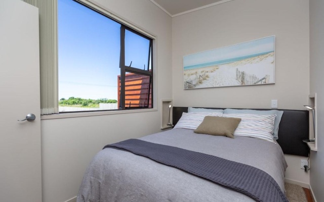 Waihi Beach Paradise Resort – Guest Rooms – Waihi Beach