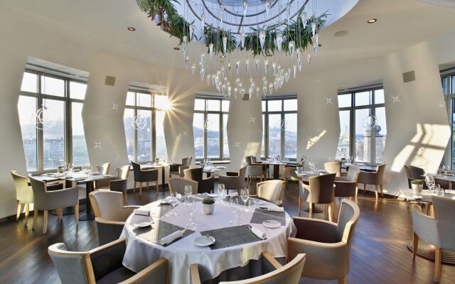 Dancing House - Tancici dum