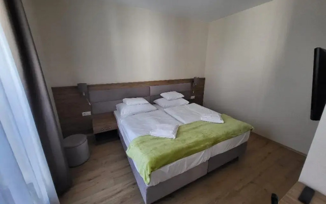 D50