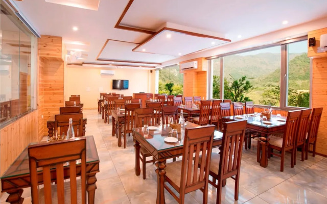 X Hotel by bloom - Rishikesh