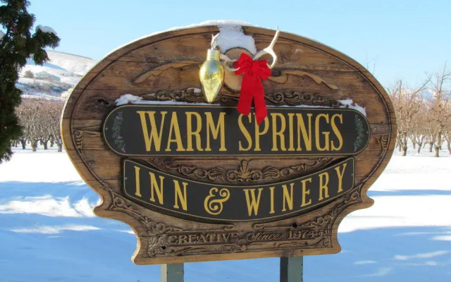 Warm Springs Inn & Winery