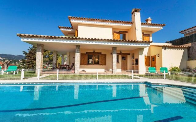 House Miro Calonge