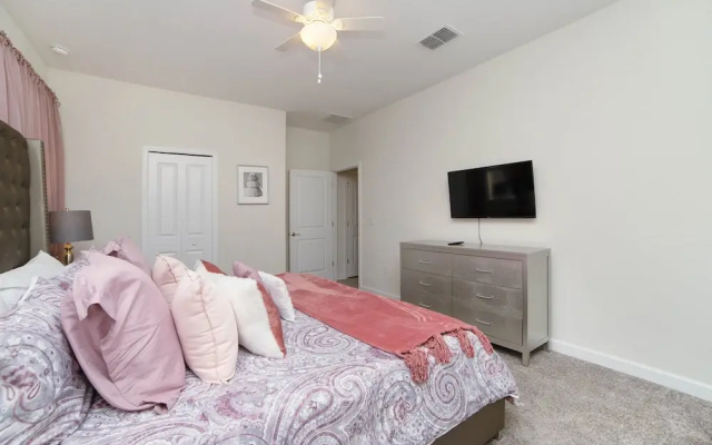 9 Bdrm Champions Gate Villa